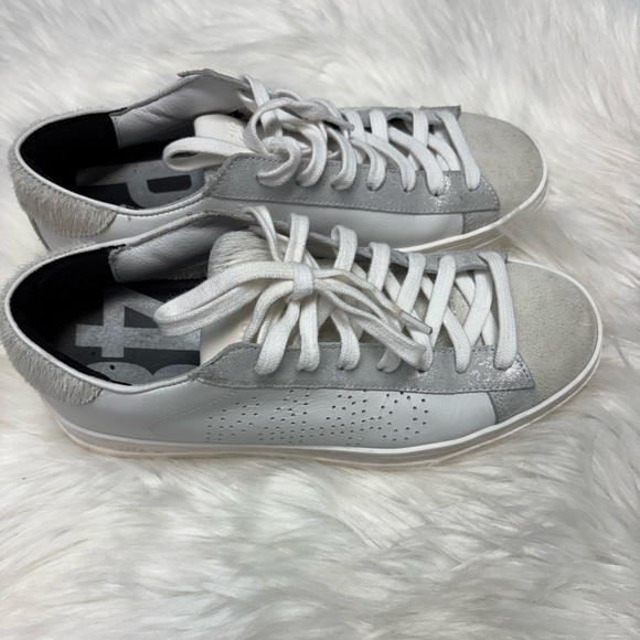 P448sneakers. Size 37.